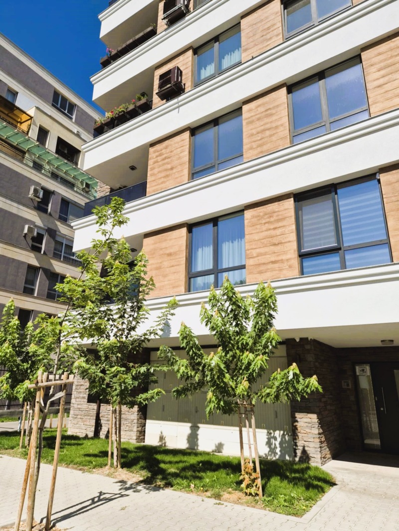 Te huur  3 slaapkamers Sofia , Bakston , 125 m² | 81328345