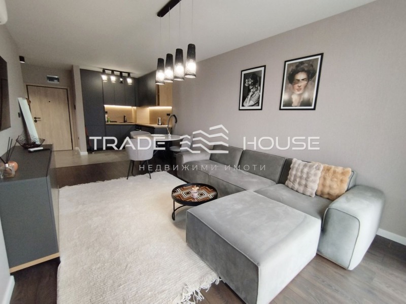 For Rent  1 bedroom Plovdiv , Tsentar , 72 sq.m | 91724182