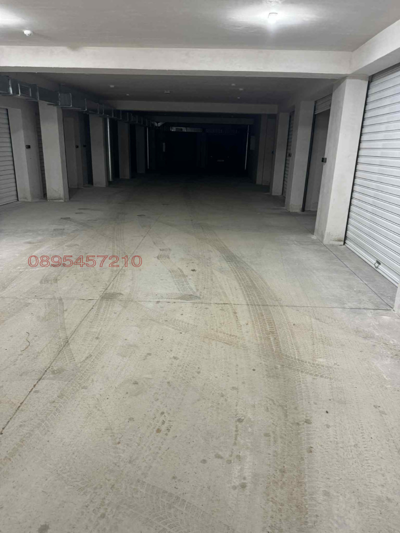 Дава под наем ГАРАЖ, ПАРКОМЯСТО, гр. Перник, Ладовица, снимка 4 - Гаражи и паркоместа - 53181692