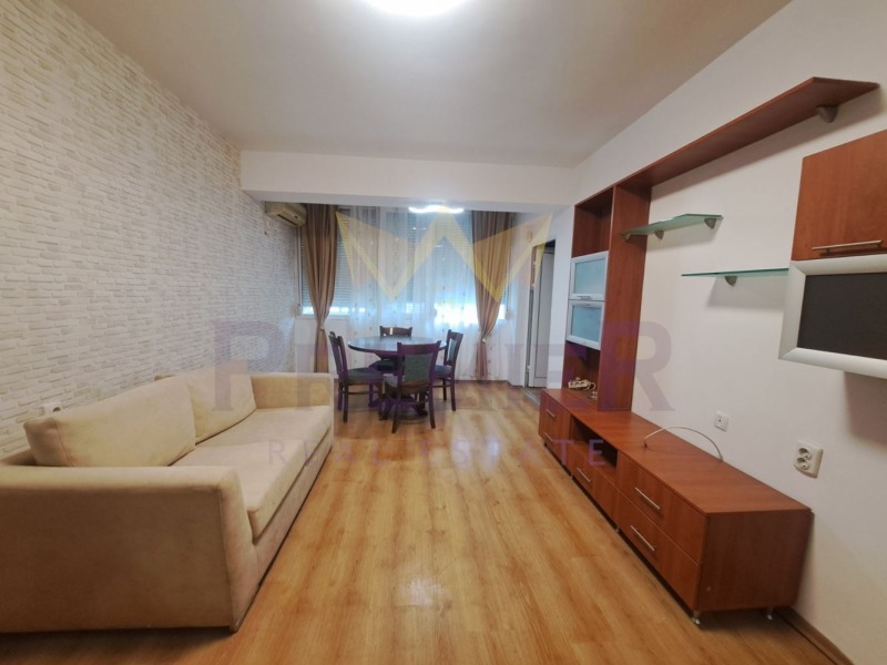 Дава под наем 2-СТАЕН, гр. Варна, Колхозен пазар, снимка 2 - Апартаменти - 52688831