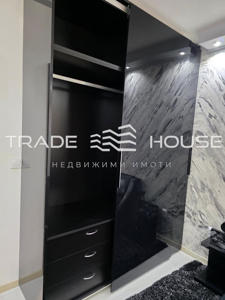 Дава под наем 2-СТАЕН, гр. Пловдив, Кючук Париж, снимка 5 - Апартаменти - 53462613