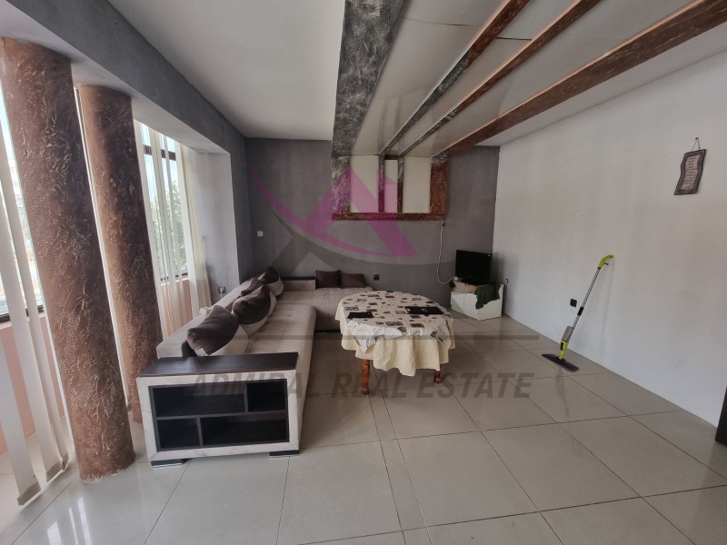 Te huur  2 slaapkamers Varna , Trosjevo , 100 m² | 16635821