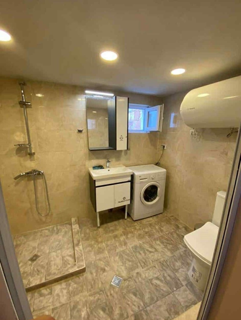 Дава под наем КЪЩА, гр. София, Център, снимка 8 - Къщи - 53030249