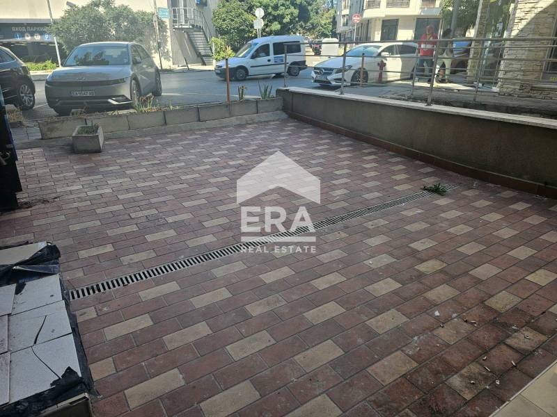 Дава под наем БИЗНЕС ИМОТ, гр. Варна, Окръжна болница-Генерали, снимка 10 - Други - 51613656