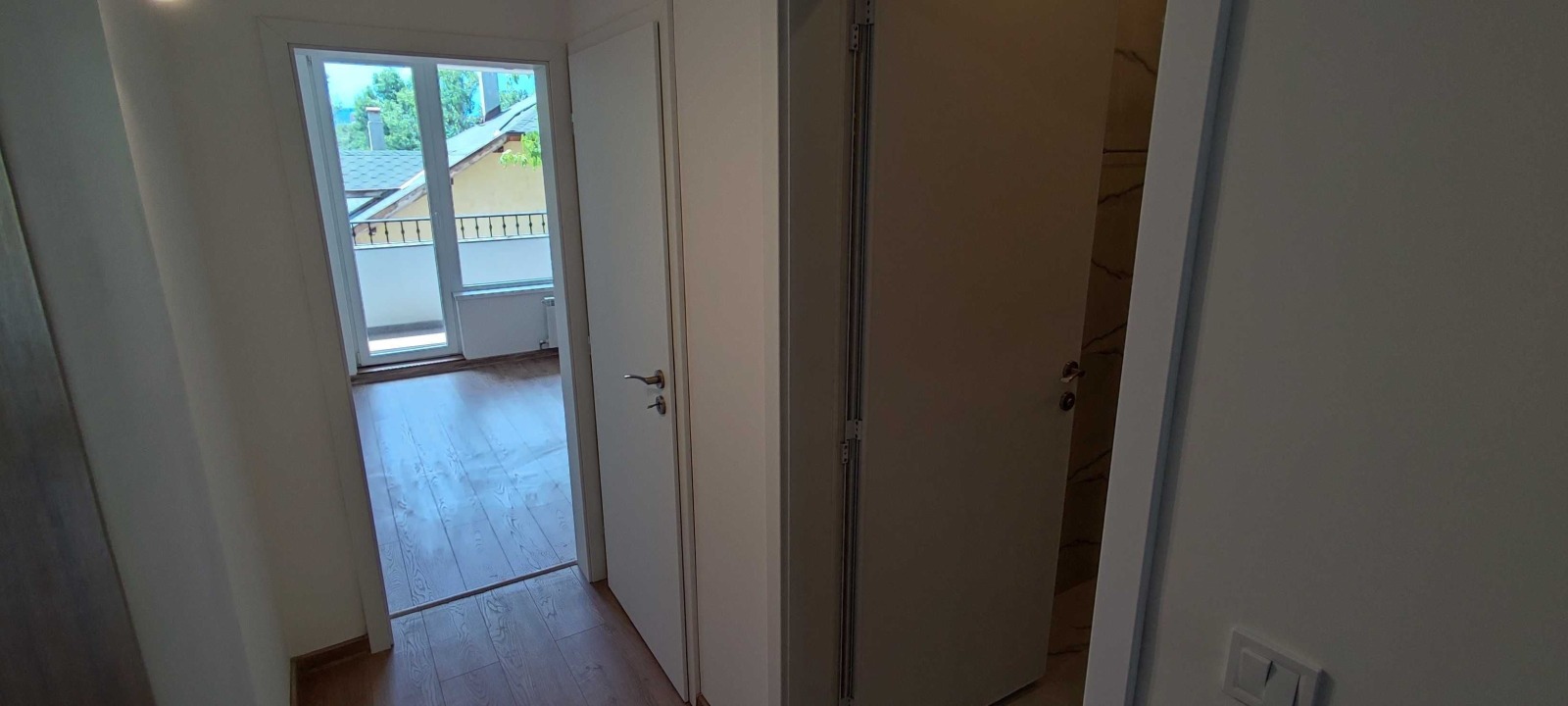 Дава под наем 3-СТАЕН, гр. София, Център, снимка 6 - Апартаменти - 55067219