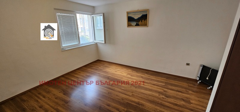 K pronájmu  3 ložnice Sofia , Malinova dolina , 180 m2 | 20102580 - obraz [11]