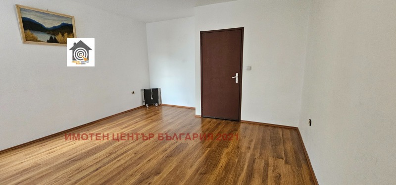 K pronájmu  3 ložnice Sofia , Malinova dolina , 180 m2 | 20102580 - obraz [12]