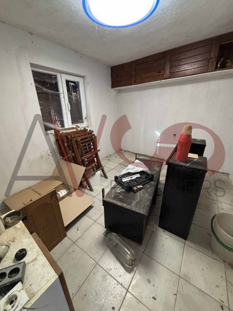 Дава под наем КЪЩА, с. Рударци, област Перник, снимка 11 - Къщи - 52442662