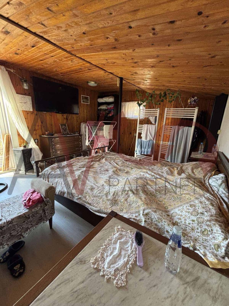 Дава под наем КЪЩА, с. Рударци, област Перник, снимка 4 - Къщи - 52442662