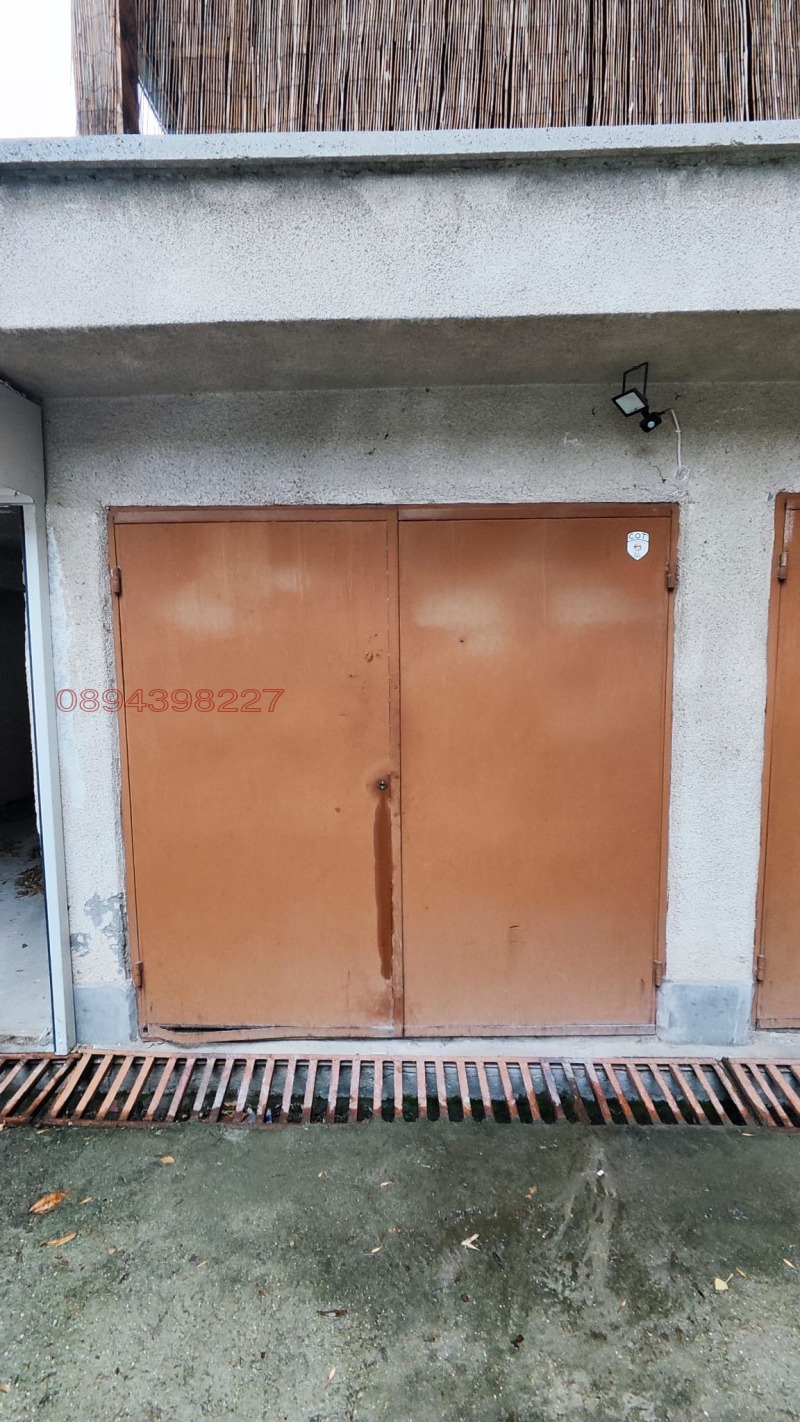 Дава под наем ГАРАЖ, ПАРКОМЯСТО, гр. София, Красно село, снимка 2 - Гаражи и паркоместа - 53077530