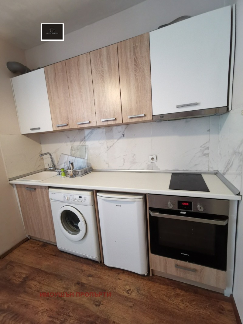 Para alugar  Estúdio Sofia , Studentski grad , 45 m² | 22595619
