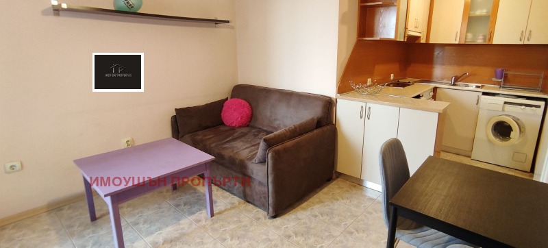K pronájmu  1 ložnice Sofia , Reduta , 70 m2 | 44442545 - obraz [3]