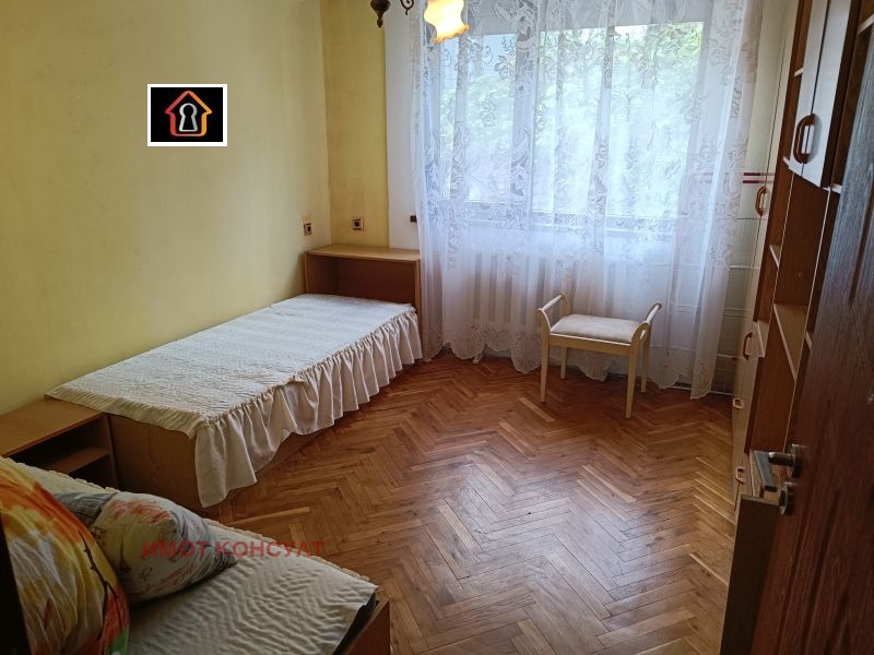 Дава под наем 3-СТАЕН, гр. Враца, Център, снимка 5 - Апартаменти - 54592865