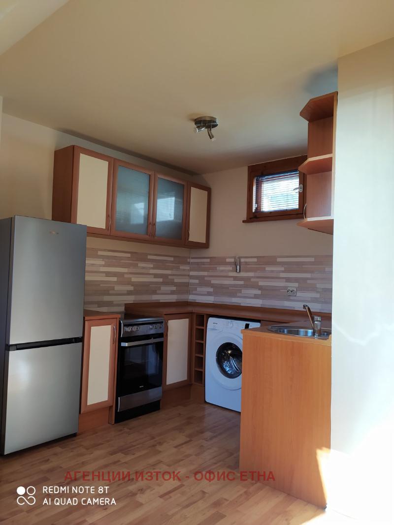 Издаје се  Студио Софија , Младост 1 , 42 м2 | 95567587 - слика [13]
