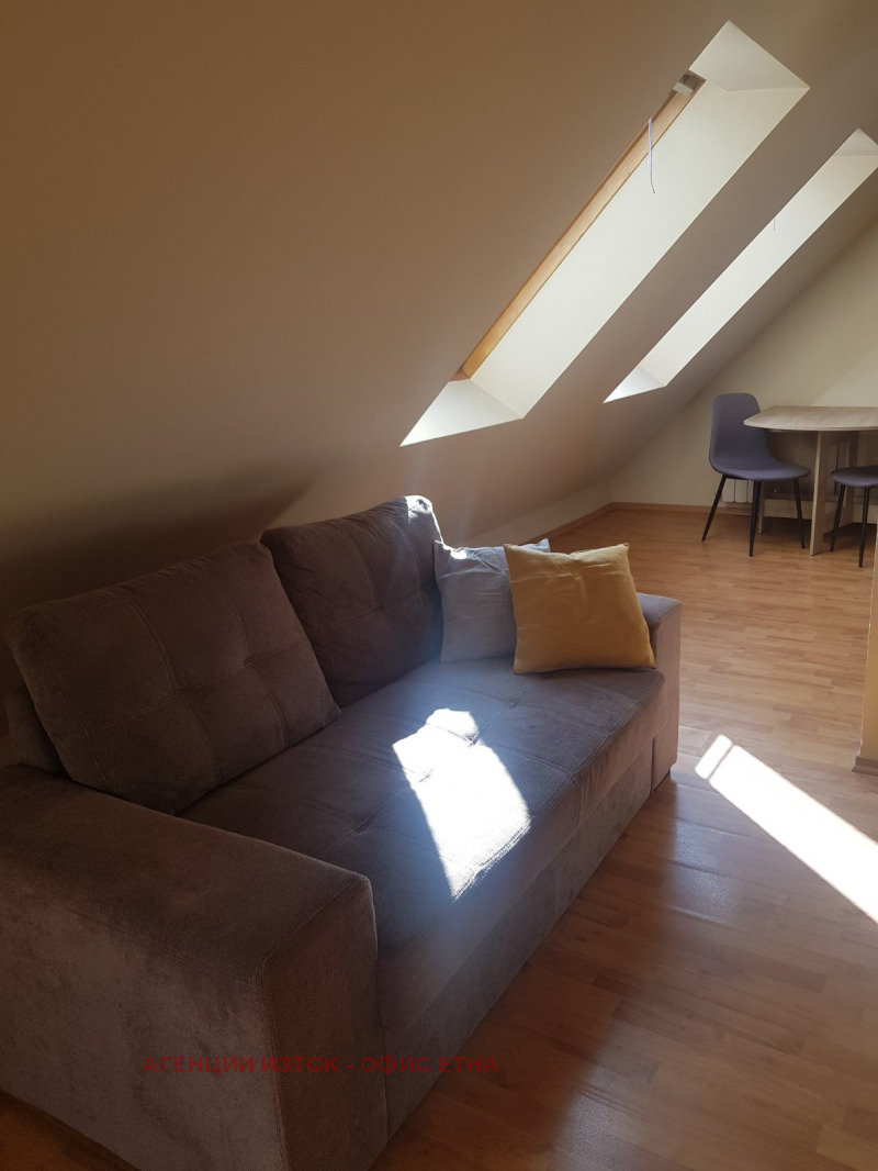 Издаје се  Студио Софија , Младост 1 , 42 м2 | 95567587 - слика [17]