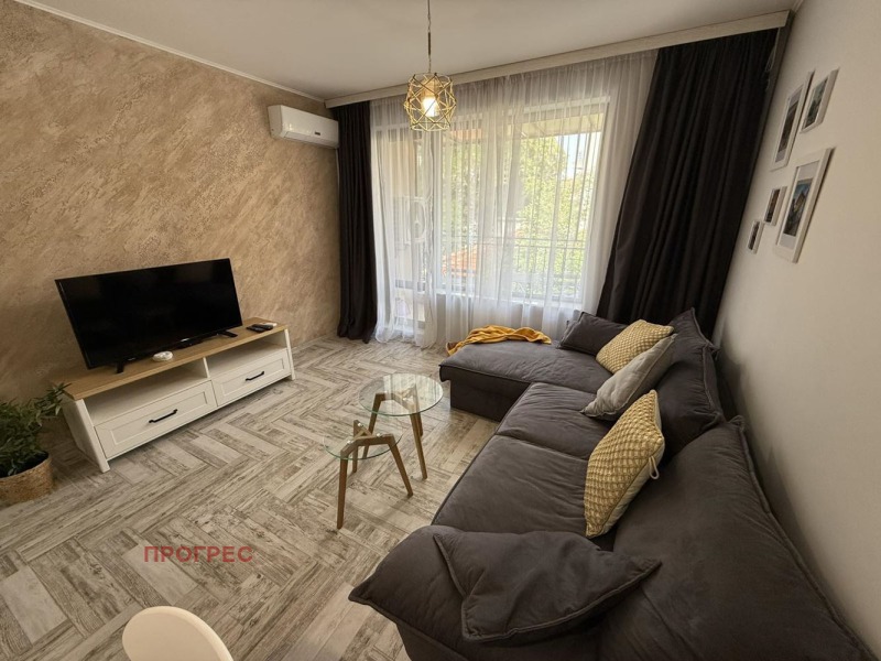 For Rent  1 bedroom Plovdiv , Tsentar , 65 sq.m | 63632391 - image [4]