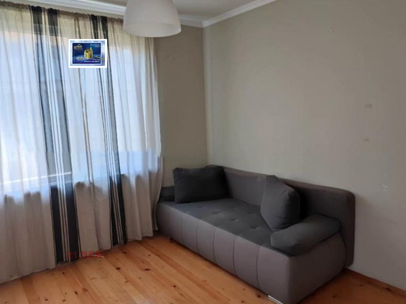 En renta  2 dormitorios Plovdiv , Kamenitsa 2 , 75 metros cuadrados | 93376689