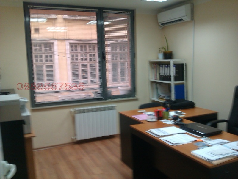 Te huur  Kantoor Sofia , Tsentar , 100 m² | 57759768 - afbeelding [3]