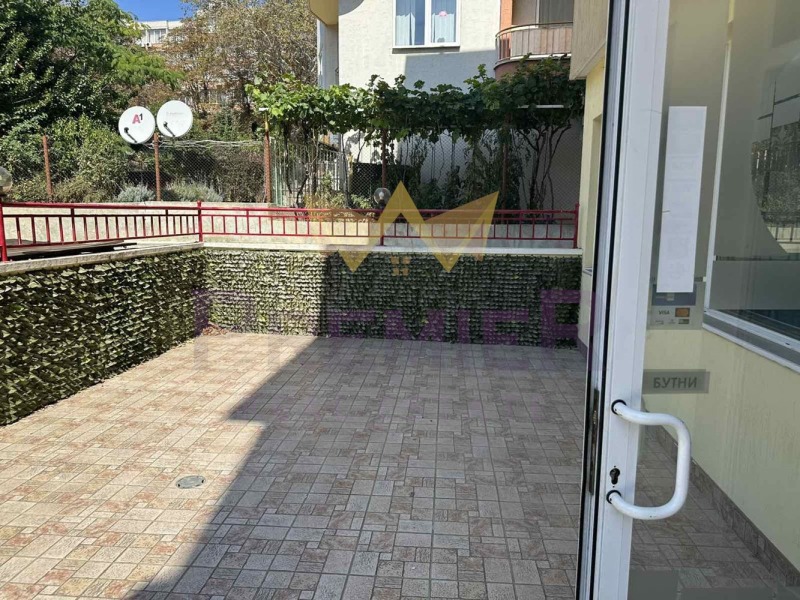 Vuokrattavana  Baari; Kahvila Varna , Briz , 135 neliömetriä | 63385142 - kuva [10]