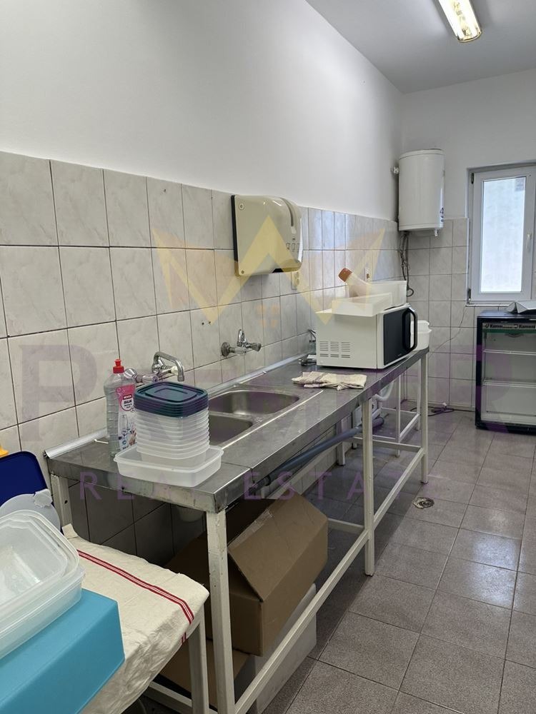 Vuokrattavana  Baari; Kahvila Varna , Briz , 135 neliömetriä | 63385142 - kuva [6]