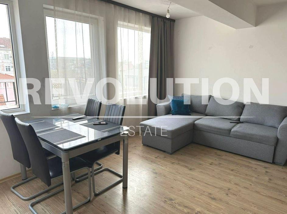 Дава под наем МЕЗОНЕТ, гр. Варна, Център