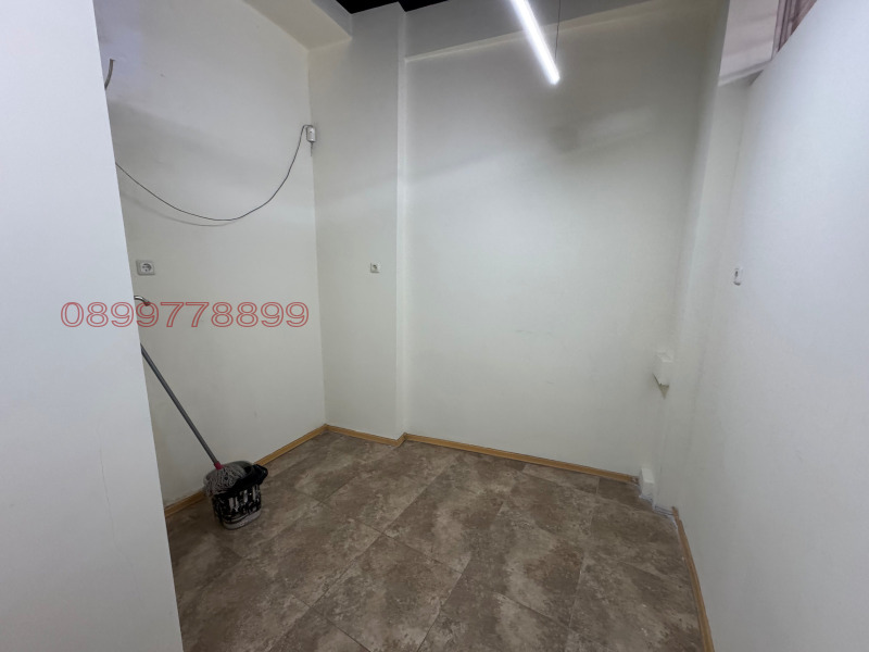 Дава под наем ОФИС, гр. София, Надежда 2, снимка 13 - Офиси - 52948699