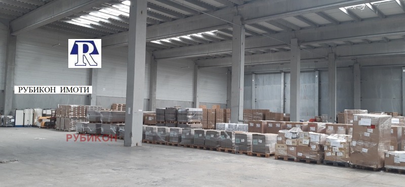 Do wynajęcia  Budynek przemysłowy Plowdiw , Industrialna zona - Sewer , 2000 mkw | 82183525