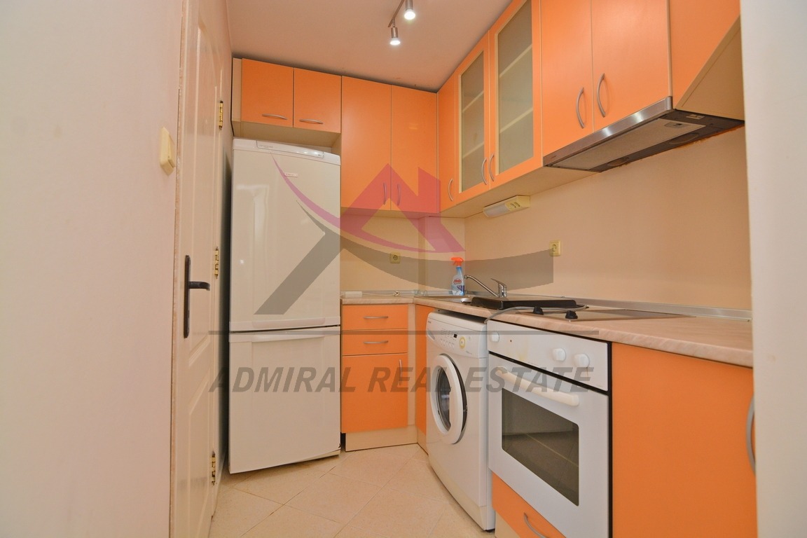 Дава под наем 2-СТАЕН, гр. Варна, Център