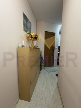 ���� ��� ���� 3-����� | Imot.bg � ����� ������ 12