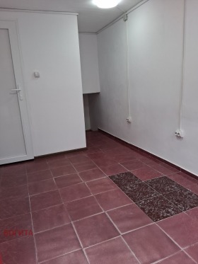 МАГАЗИН, 14 m2