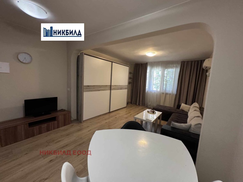 K pronájmu  1 ložnice Sofia , Centar , 60 m2 | 44796925