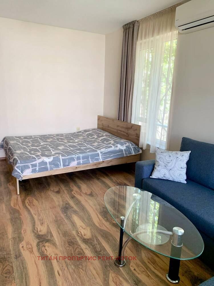 En renta  1 dormitorio Burgas , Lazur , 60 metros cuadrados | 88201731 - imagen [3]