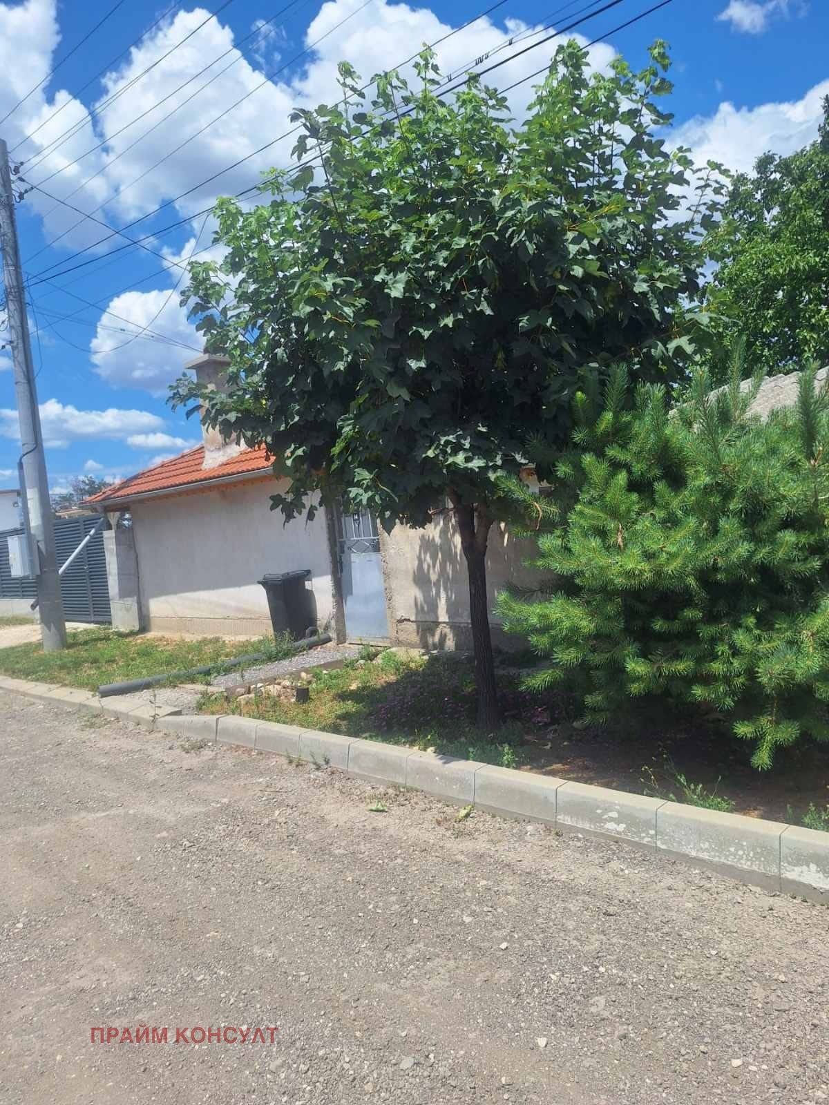 Дава под наем КЪЩА, гр. Съединение, област Пловдив