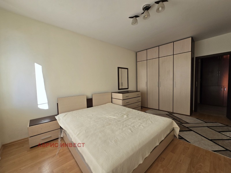 Zu vermieten  1 Schlafzimmer Sofia , Poligona , 80 qm | 40396062 - Bild [2]