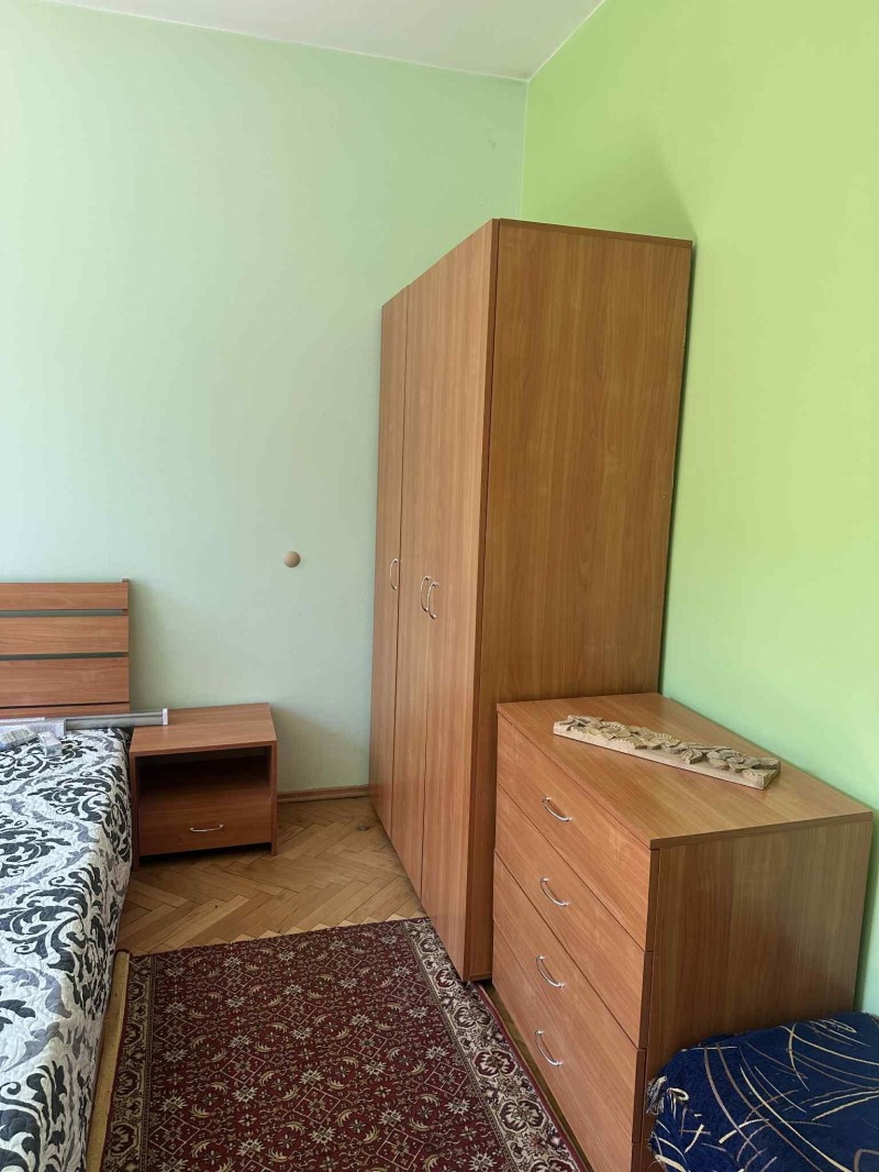 Издаје се  1 спаваћа соба Софија , Гео Милев , 68 м2 | 90680567 - слика [2]