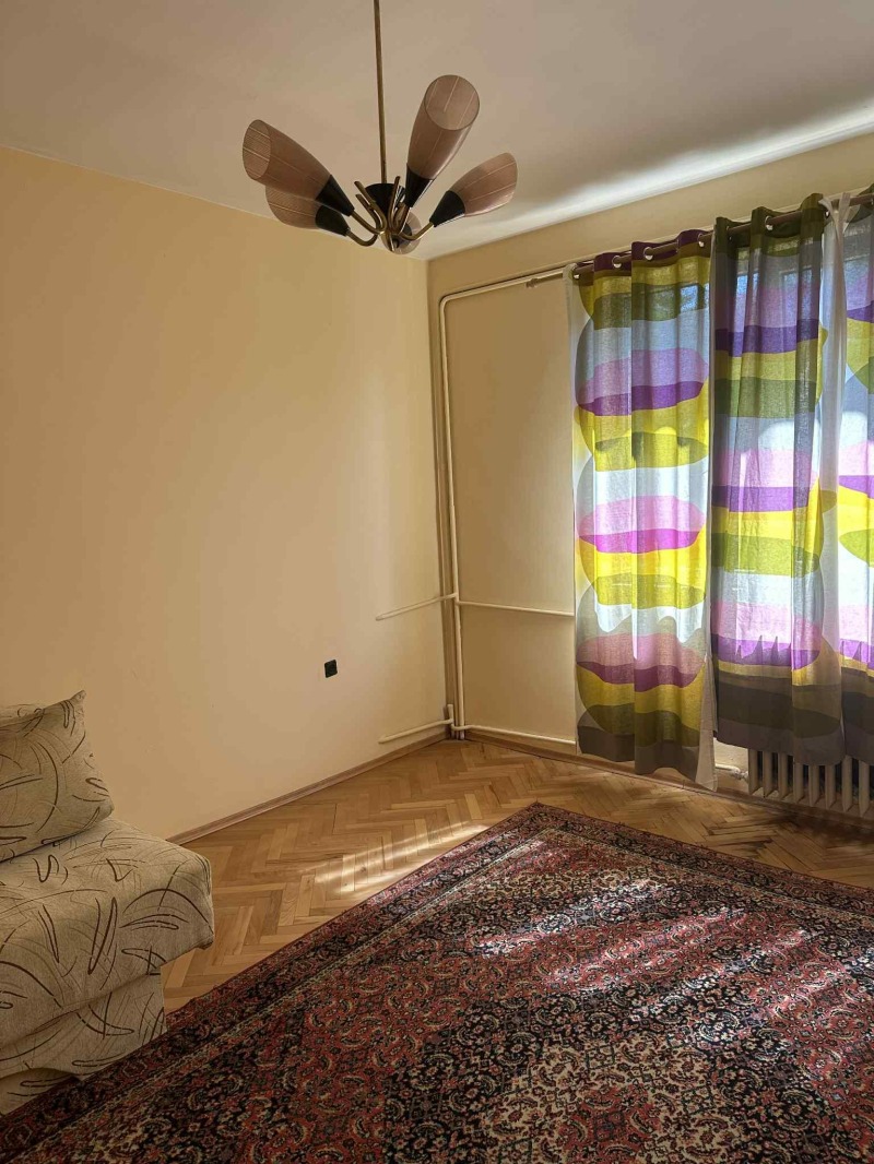 Издаје се  1 спаваћа соба Софија , Гео Милев , 68 м2 | 90680567 - слика [6]