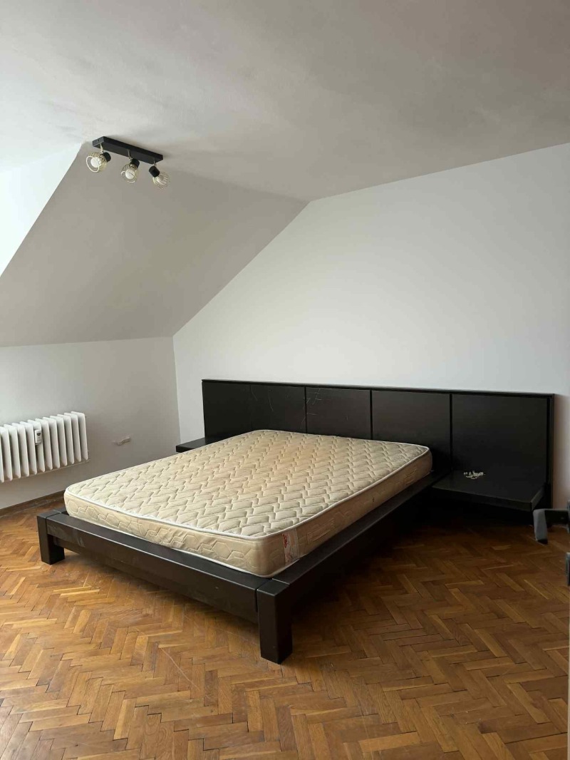 Дава под наем 3-СТАЕН, гр. София, Център, снимка 3 - Апартаменти - 53591034