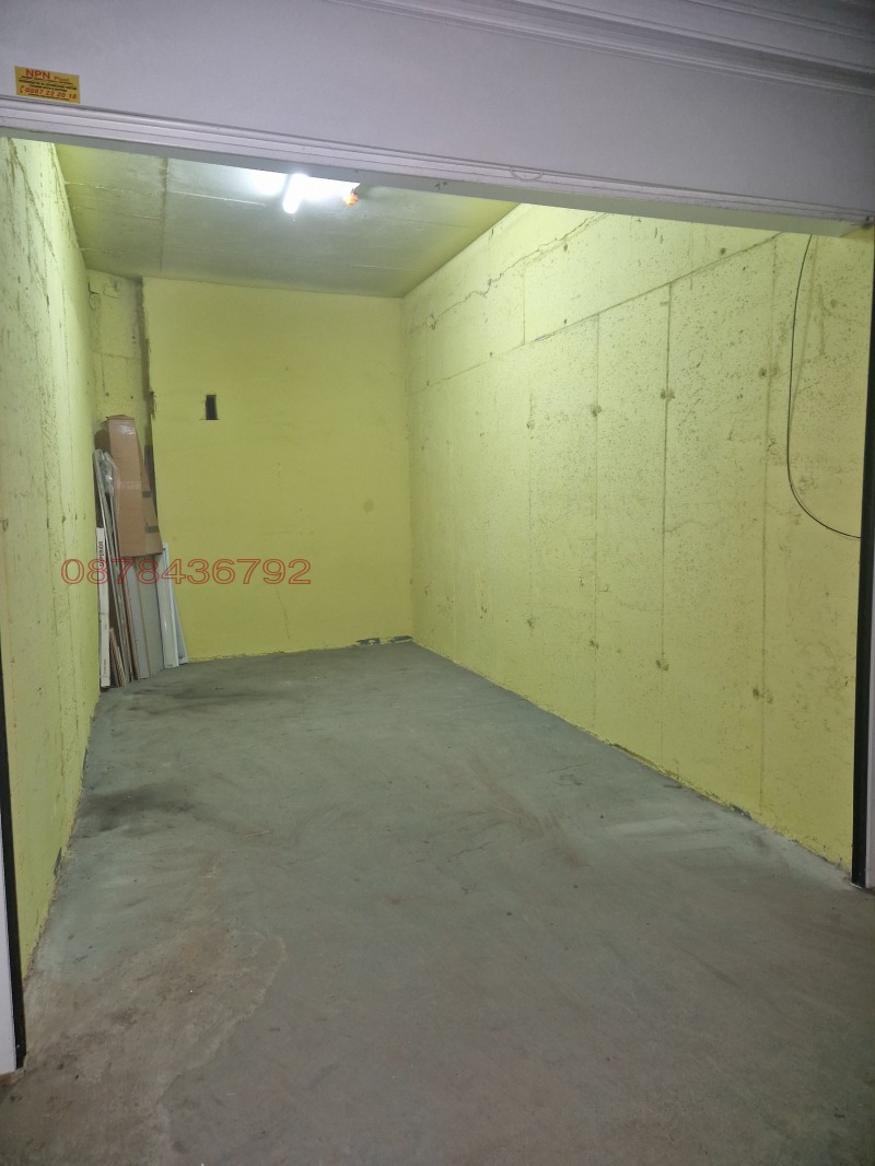 Дава под наем ГАРАЖ, ПАРКОМЯСТО, гр. София, Студентски град, снимка 2 - Гаражи и паркоместа - 52826389