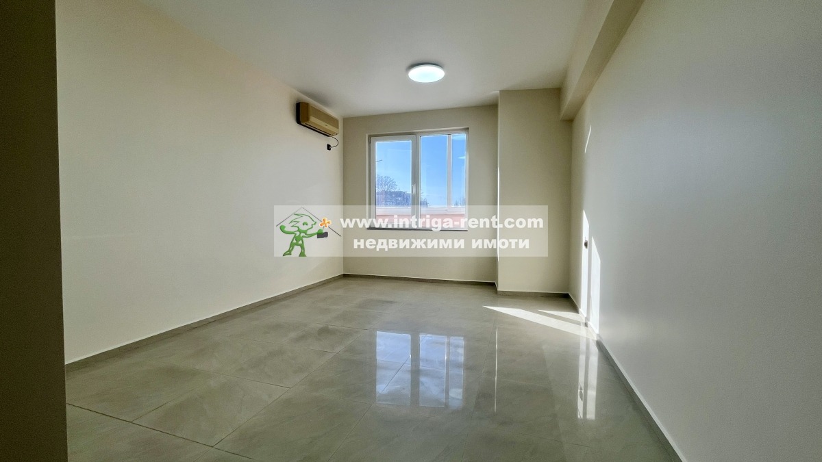 Дава под наем ОФИС, гр. Хасково, Център, снимка 6 - Офиси - 53855657