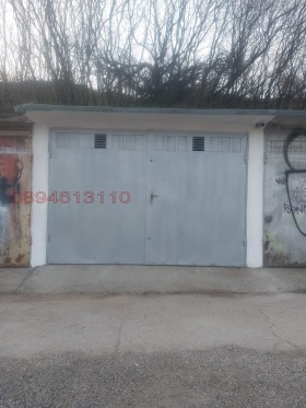 ГАРАЖ, ПАРКОМЯСТО, 18 m2