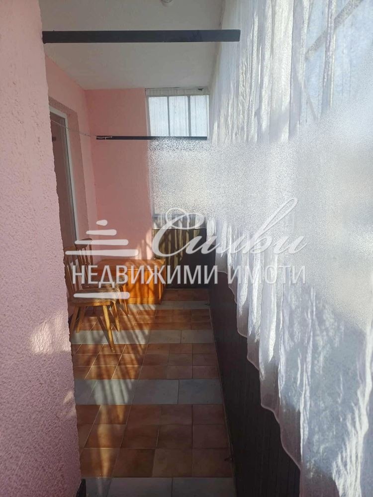 Дава под наем 1-СТАЕН, гр. Шумен, Боян Българанов 1, снимка 5 - Апартаменти - 52614271