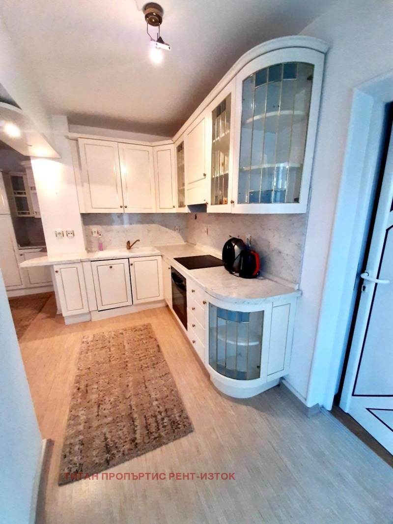 A louer  3+ chambres Bourgas , Tsentar , 146 m² | 30019917 - image [2]