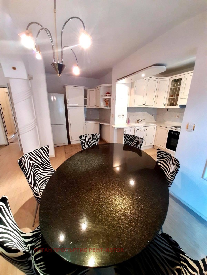 A louer  3+ chambres Bourgas , Tsentar , 146 m² | 30019917 - image [3]