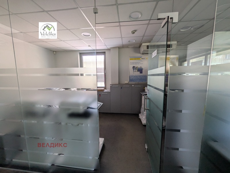 Do wynajęcia  Biuro Sofia , Owcza kupel , 160 mkw | 87726598 - obraz [3]