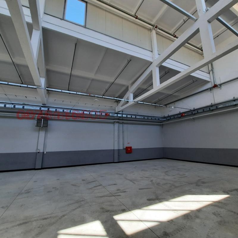 Дава под наем ПРОМ. ПОМЕЩЕНИЕ, гр. Кърджали, Промишлена зона - Юг, снимка 9 - Производствени сгради - 52780923