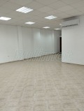 Дава под наем МАГАЗИН, гр. Варна, Левски 1, снимка 1