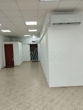 Под наем МАГАЗИН, град Варна, Левски 1 • 2500 лв. / 1278.23 € • 70437159 9