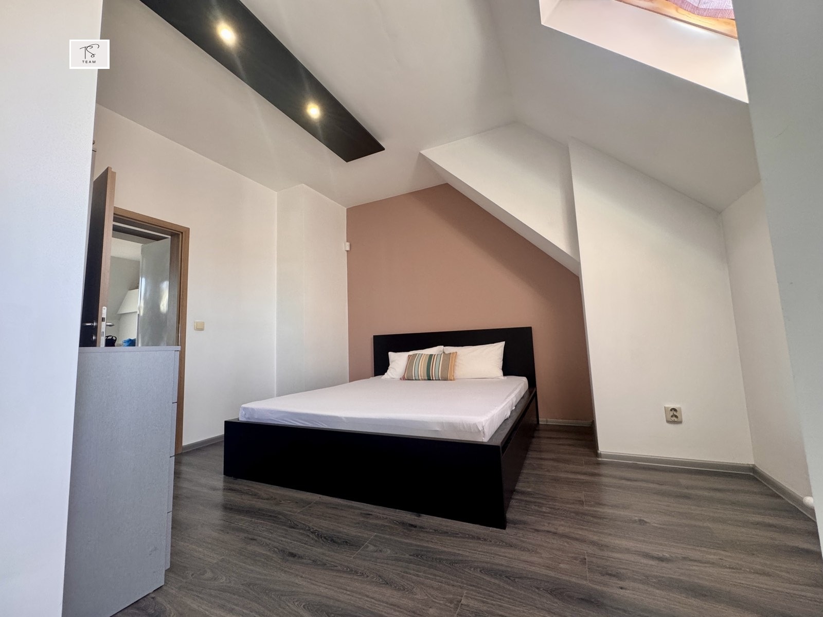 ���� ��� ���� 3-����� | Imot.bg � ����������� 9