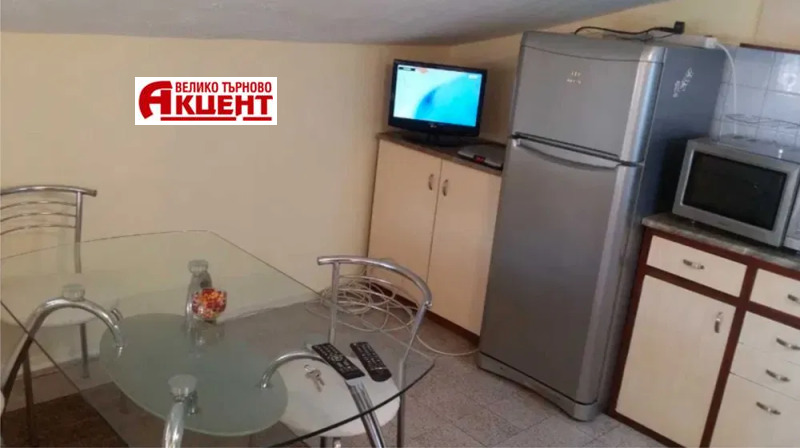 Zu vermieten  2 Schlafzimmer Weliko Tarnowo , Zentar , 65 qm | 95718888 - Bild [2]