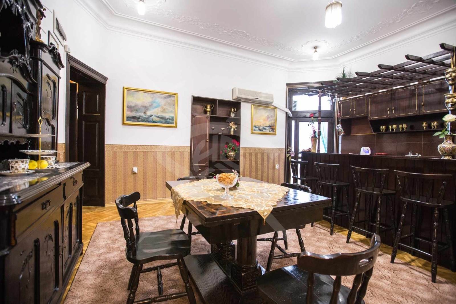 Дава под наем МНОГОСТАЕН, гр. Варна, Център, снимка 2 - Апартаменти - 44790907